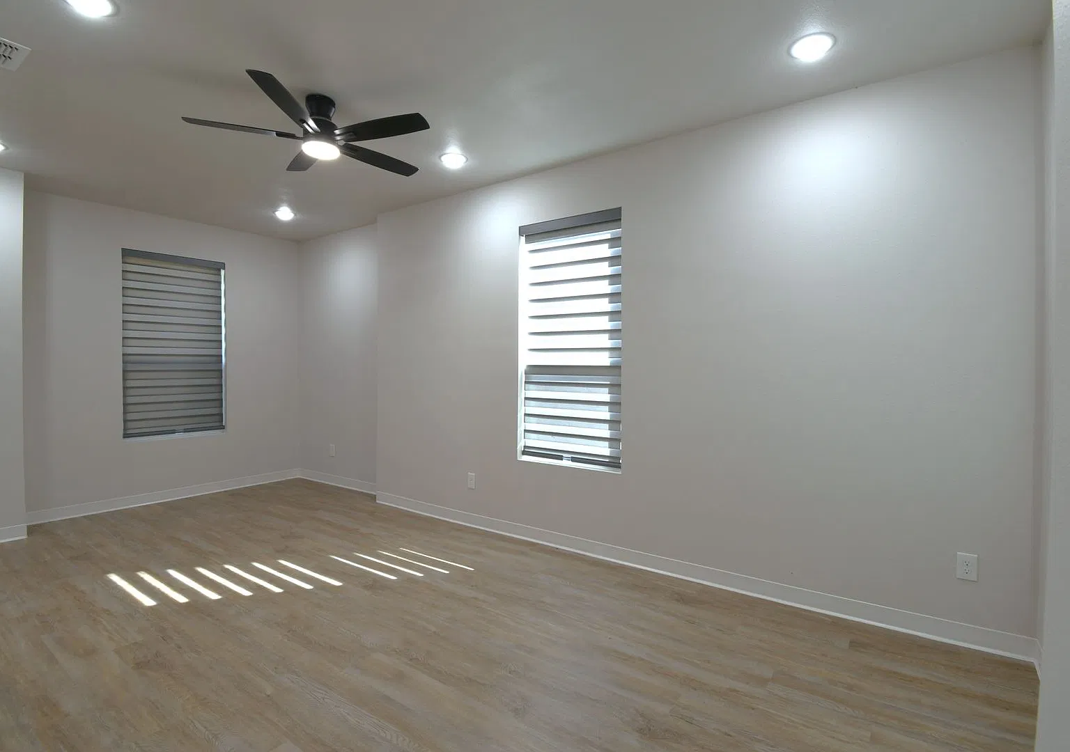 Available Now Be the First- 2 Bedroom, 2.5 Bathroom Duplex! — Photo 4