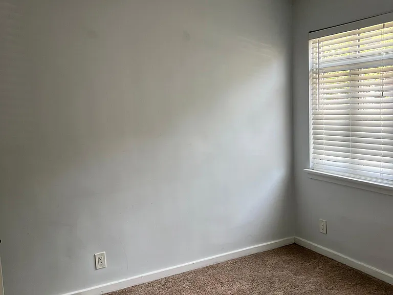 2039 Douglass Blvd #1 — Photo 5