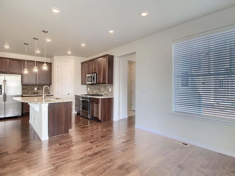 14776 Oslo Ave — Photo 13