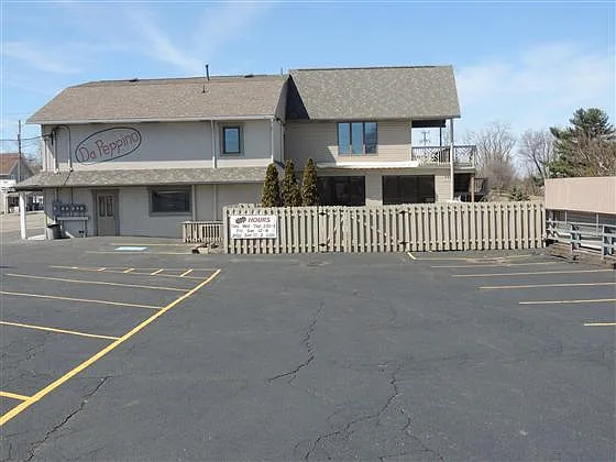 729 Main St photo 1