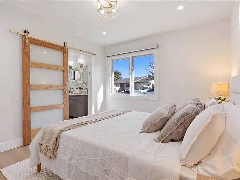 7947 Serena Ct — Photo 21