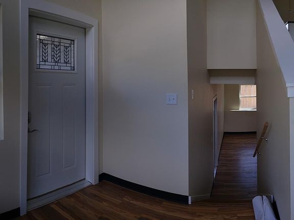 View of front door entryway