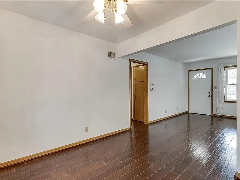 1426 E Salome Ln — Photo 11