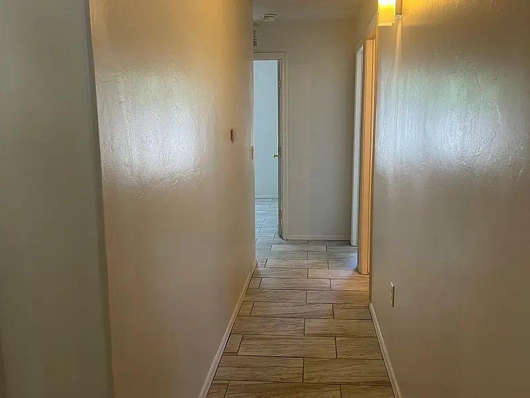 2008 W Dozemary Ct — Photo 11