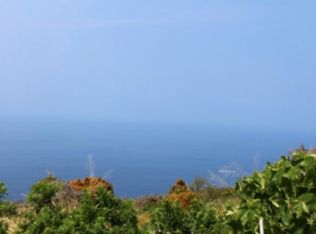 1 Captain, Honaunau, HI 96726