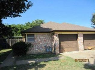 1910 Barge St #B, Austin, TX 78745