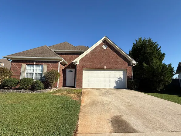 111 Grant Cir, Calera, AL 35040