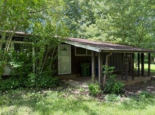 2033 Scenic Way, Akron, OH 44312