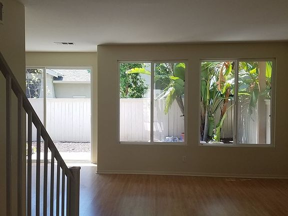 2nd image of 2817 W Canyon Ave
