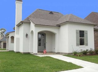 505 Saint Girons Dr, Lafayette, LA 70507
