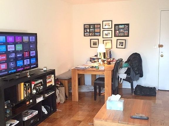 3rd image of 240 E 82nd St APT 12H