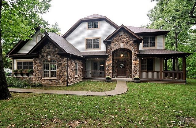 1st image of 650 Gelden Ln