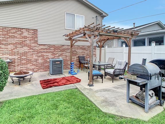 5th image of 12834 S Aberdeen St