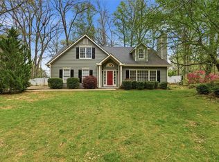 139 Stanbrough Dr, Dallas, GA 30157