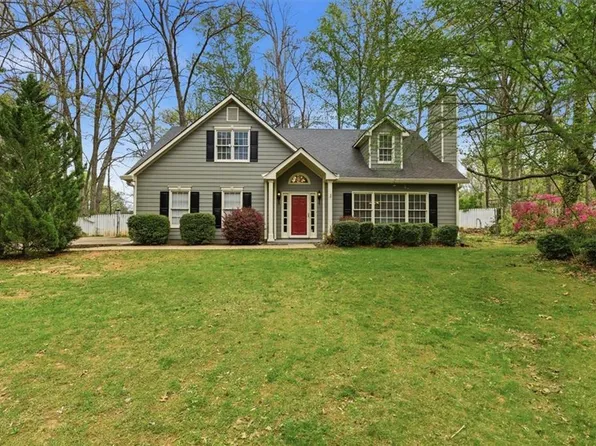 139 Stanbrough Dr, Dallas, GA 30157