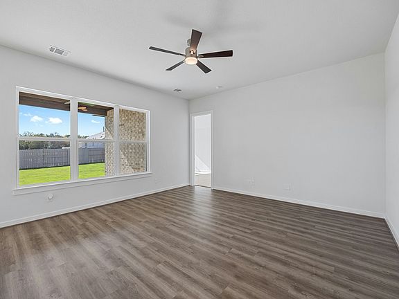 5th image of 111 Big Pine Creek Ln