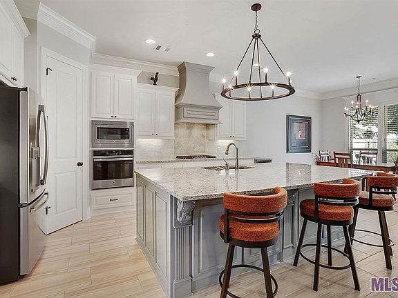 3rd image of 37409 Whispering Hollow Ave