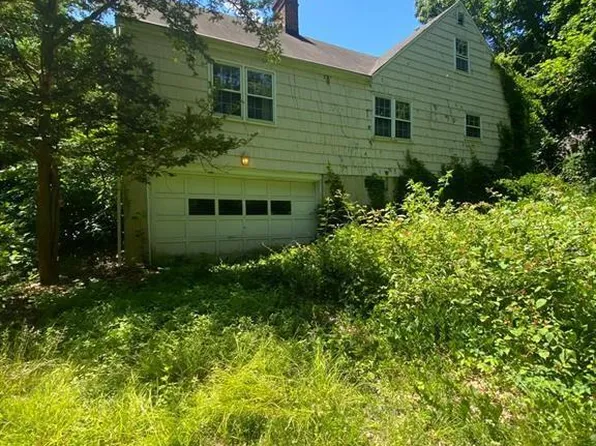 425 Grant Ave, Highland Park, NJ 08904