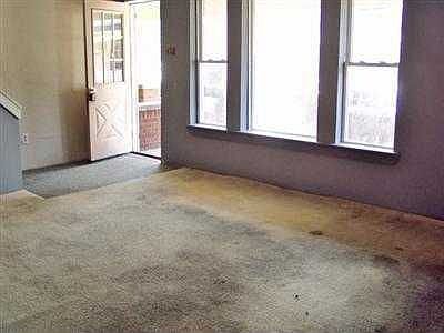 2nd image of 219 Burroughs Ct