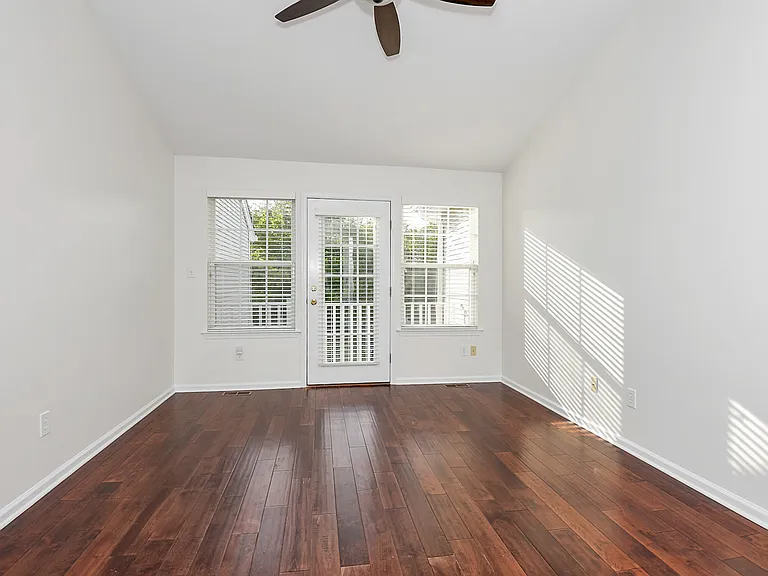 26 Normandy Dr — Photo 24