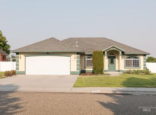 593 Dorian Dr, Ontario, OR 97914