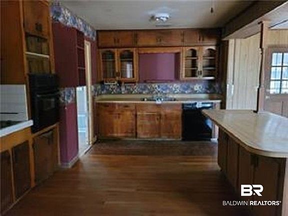5th image of 4665 Indian Springs Dr