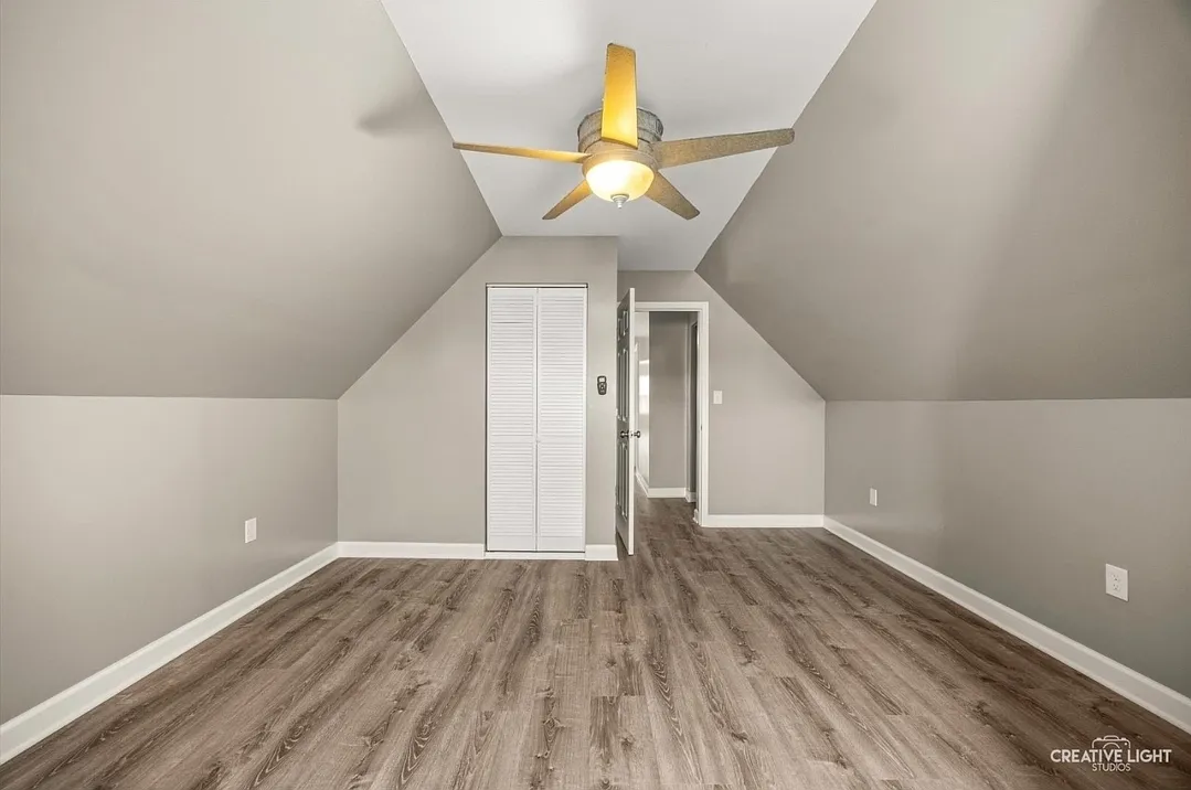 2 bed, 870 sqft, $1,500 — Photo 4