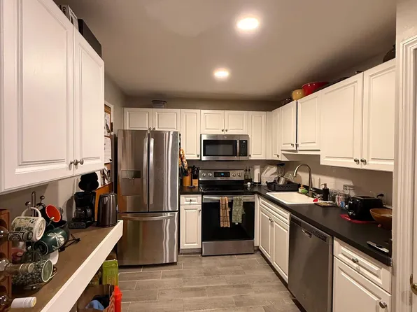 326 Broadway, Somerville, MA