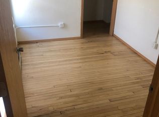 Broadway, Green Bay, WI 54303