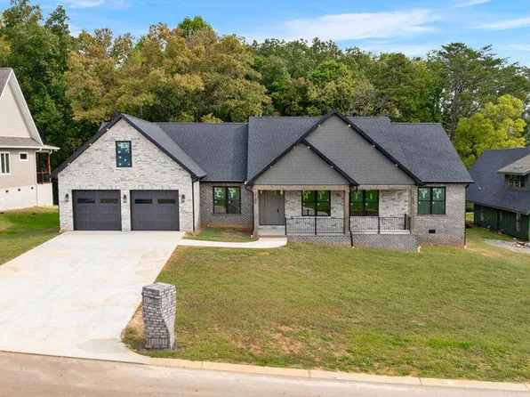 922 Sophie Dr, Greenback, TN 37742