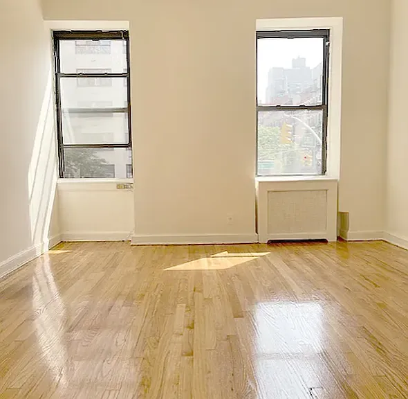 355 E 88th St #5-C — Photo 1