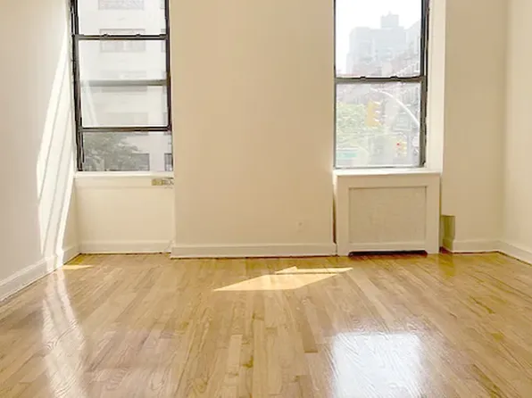355 East 88th Street image 1 of 1