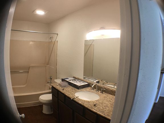2nd image of 804 W Arlington Ave