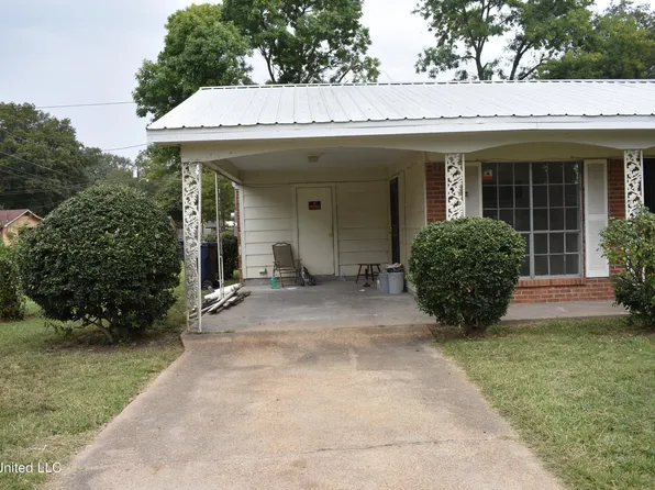 501 Walker St, Indianola, MS 38751