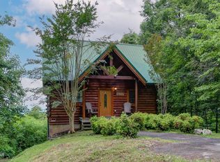 1925 Battle Top Rd, Sevierville, TN 37876