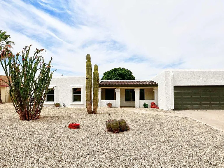5017 E Acoma Dr — Photo 6