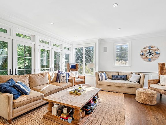 3rd image of 7 Sherrill Rd