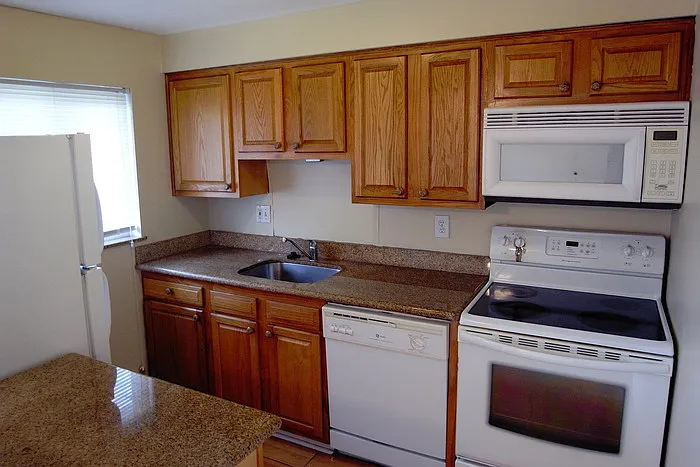 3983 Brookshire Ct photo 1