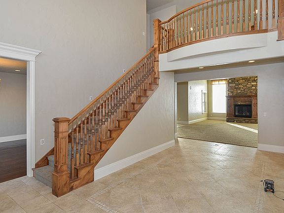 3rd image of 3056 W 2325 S