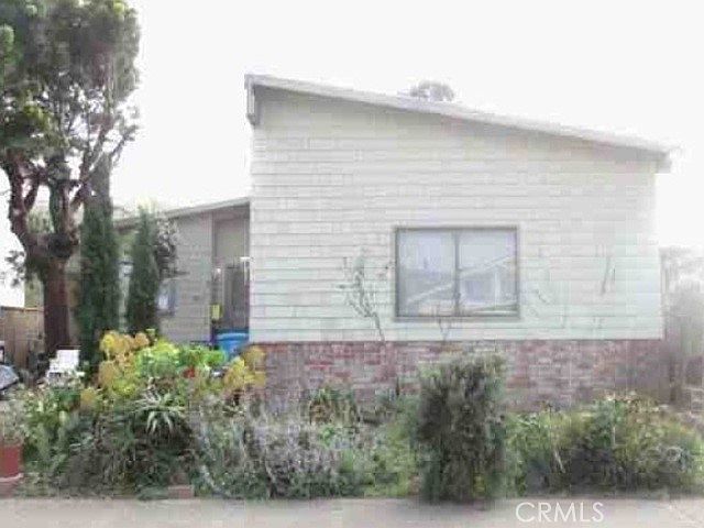 1st image of 824 Dell Rd