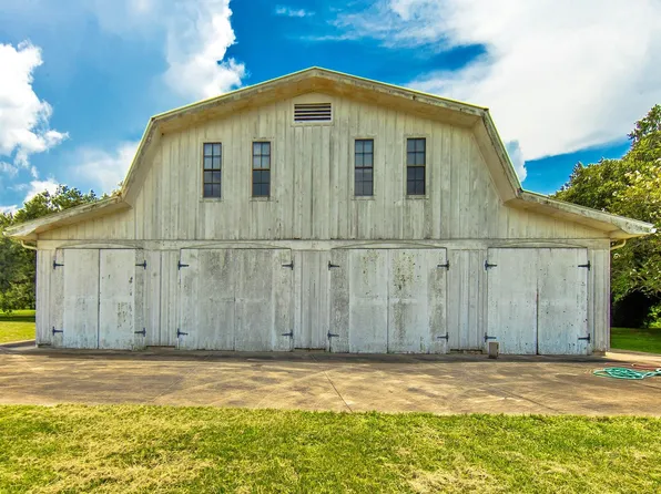 340 Hodson Ln, Raceland, LA 70394