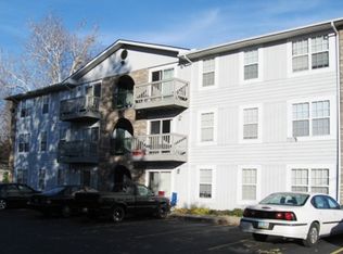 247 W Union St APT 304B, Athens, OH 45701