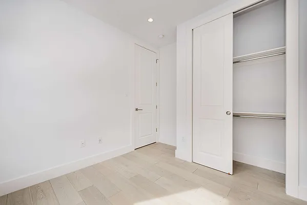 Rented by Bold New York | media 30