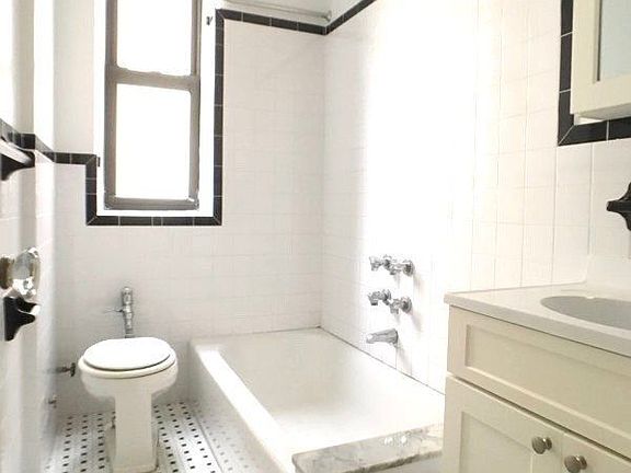5th image of 55 Payson Ave #6/A