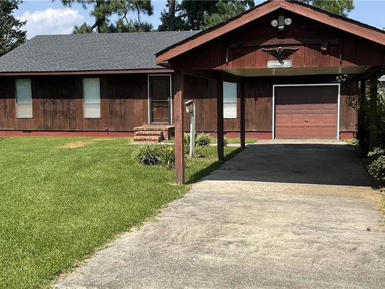 103 Porpoise St, Moyock, NC 27958