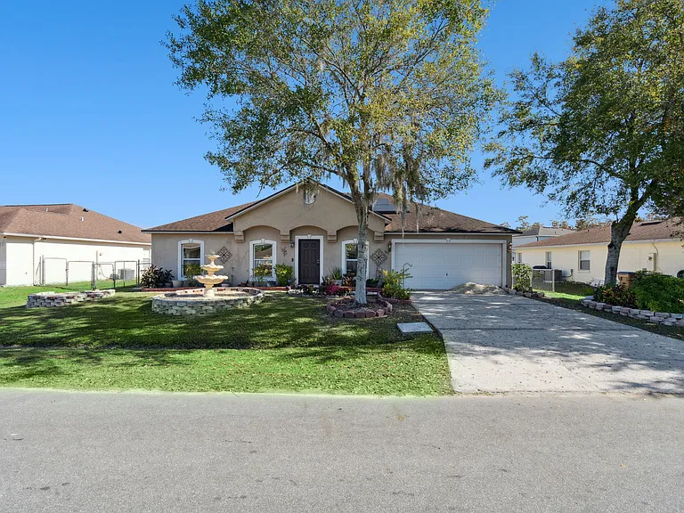 907 Salerno Ct #A — Photo 1