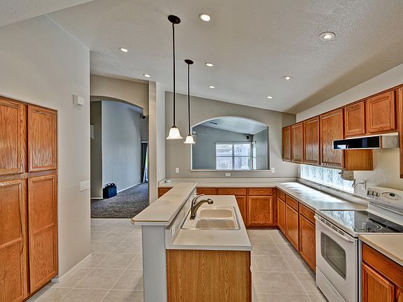 2nd image of 8913 W Kings Ave