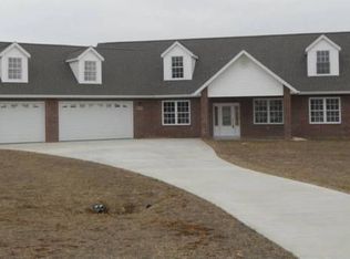 5914 S Glenview Dr, Bloomington, IN 47403