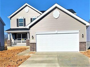 231 Burrograss Dr, Wentzville, MO 63385