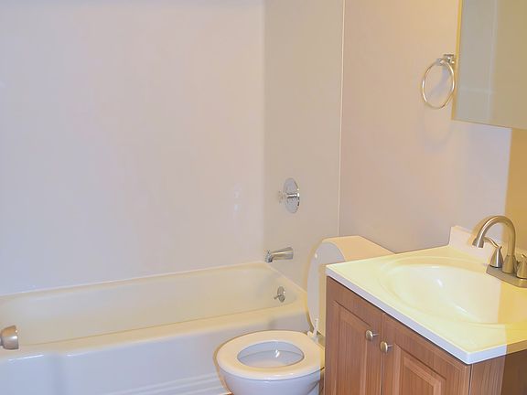 4th image of 8805 14th Ave S